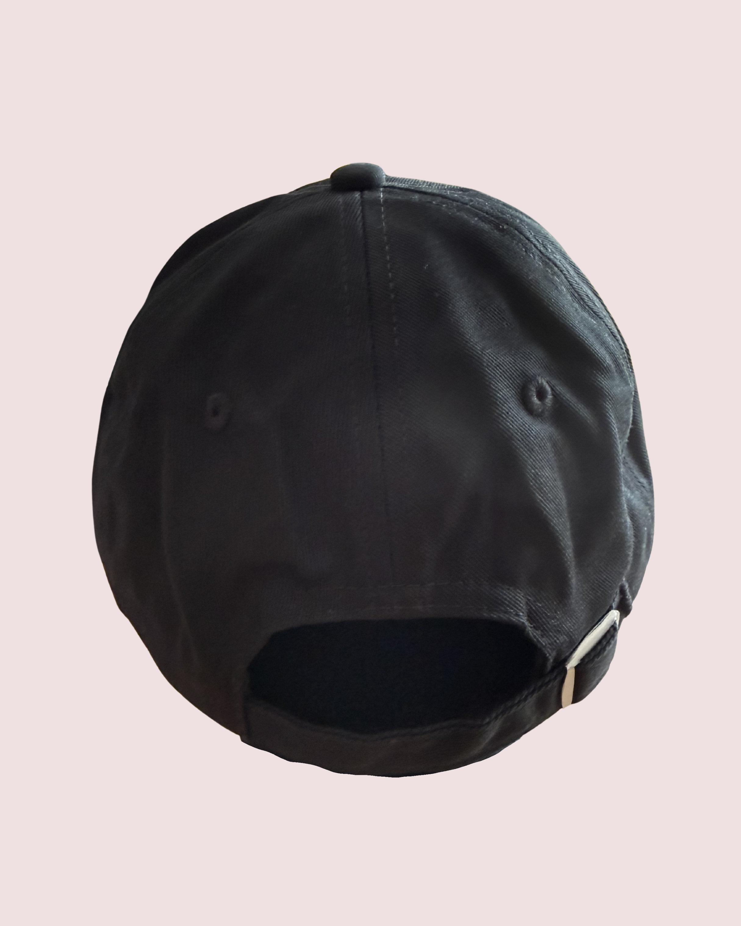 Black casual cap