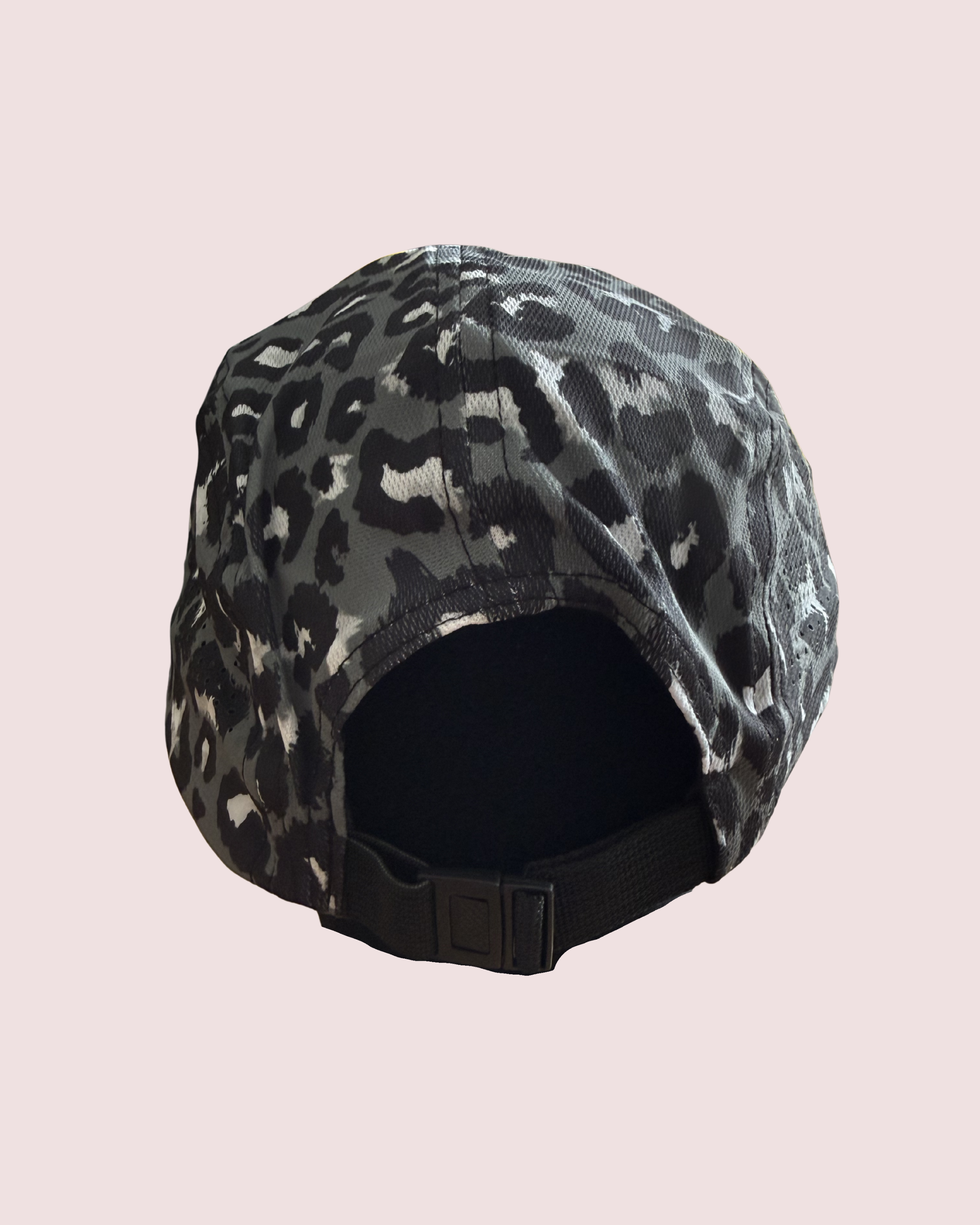 "Get spotted" smokey cap